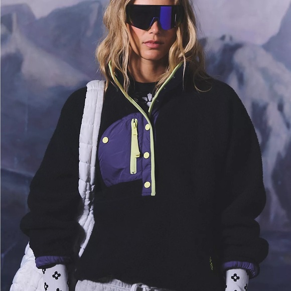 NWTS F.P. FLEECE PULLOVER (M) - Picture 4 of 6